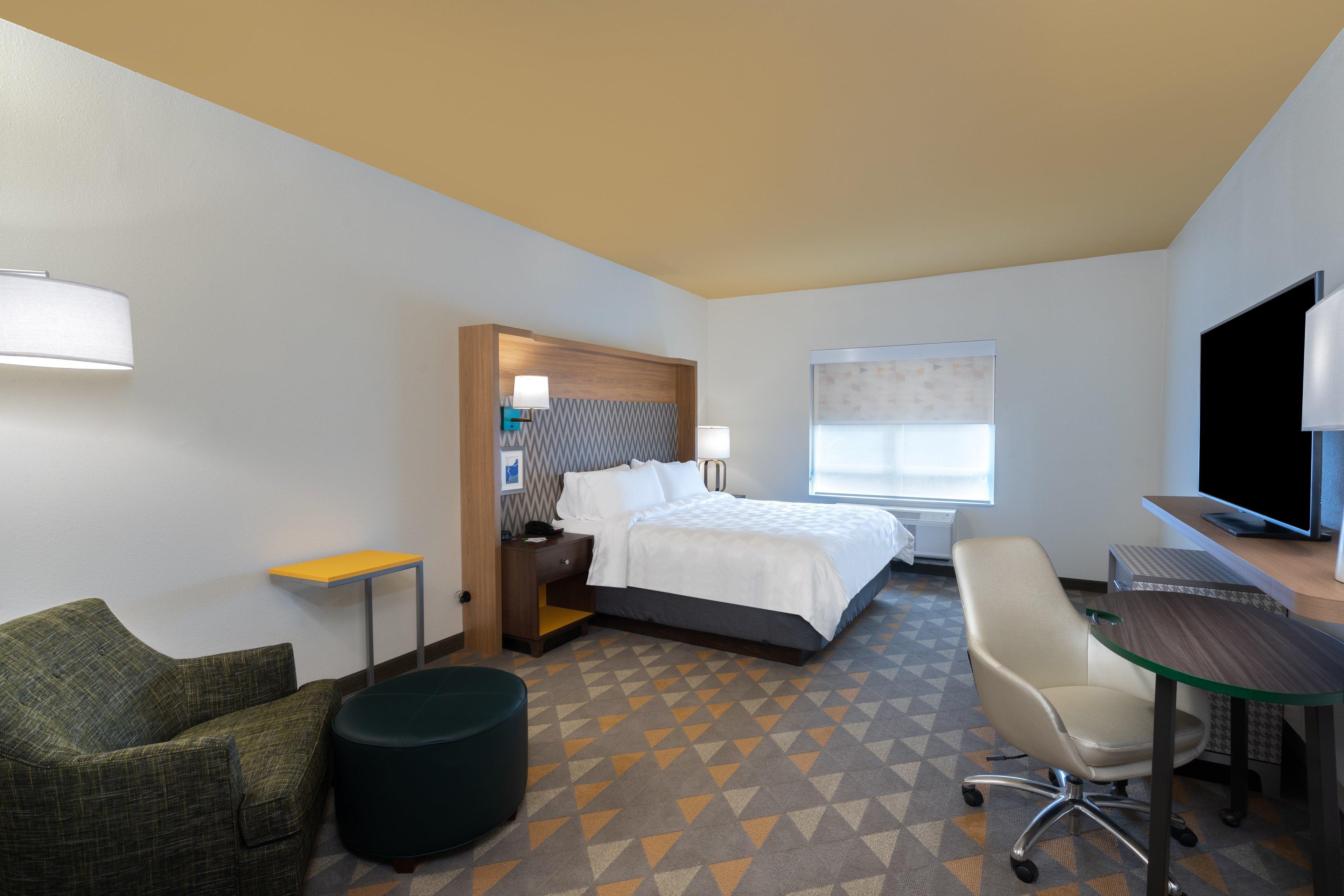 By Ihg Hotel 3*